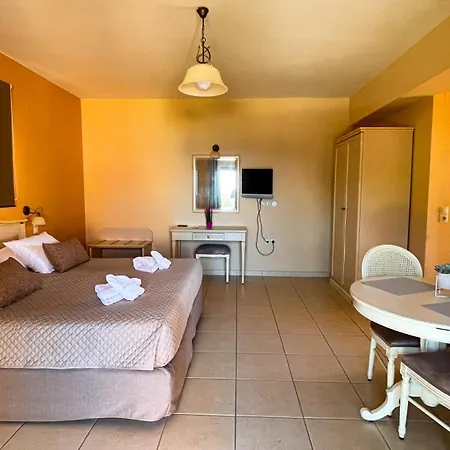 Crystal Palace - Vista Hotel Skala (Kefalonia)